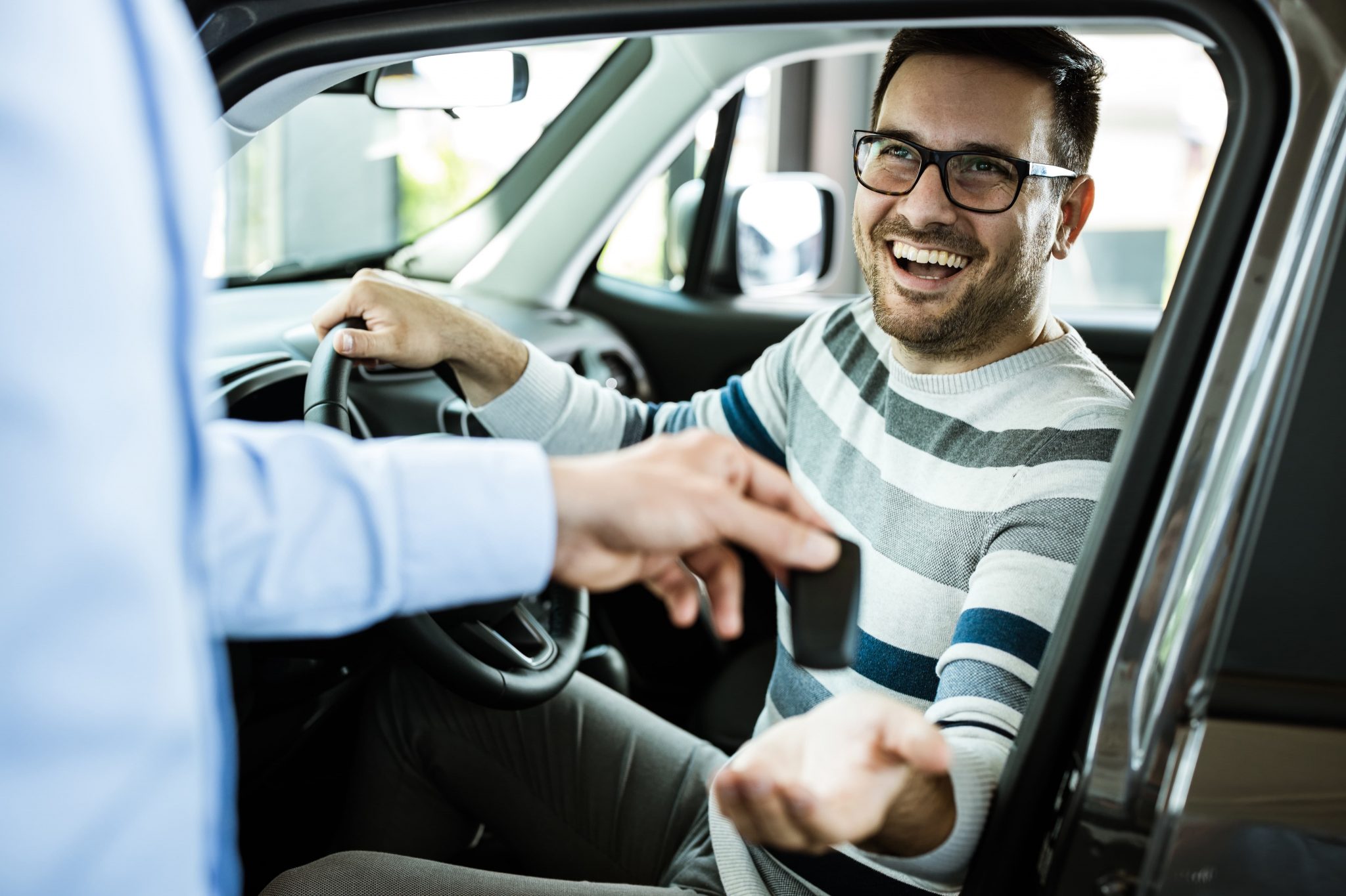 Carro para duas pessoas - Quando vale a pena?