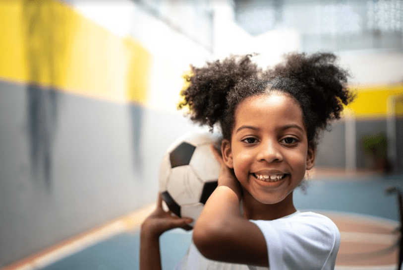 Jogar futebol melhora saúde cardiovascular e reduz gordura